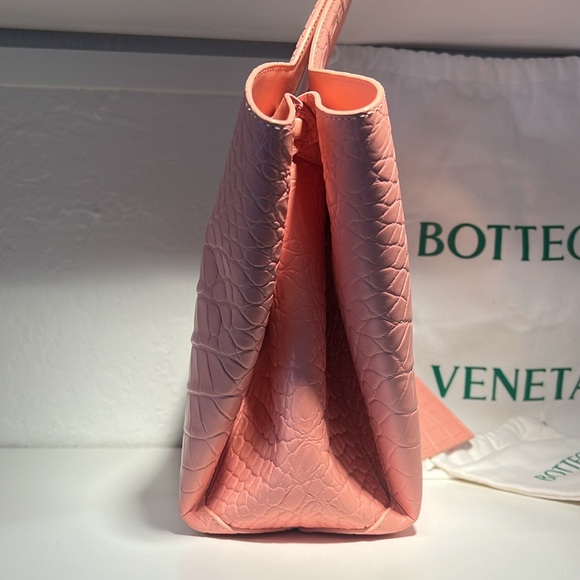 Bottega Veneta doll top handle crocodile embossed hand bag - Picture 8 of 11